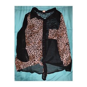 Button up black, leopard 1/4 shirt